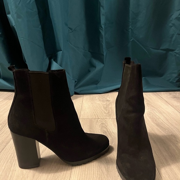Coach Odelle Oiled Suede Boots - Picture 4 of 10